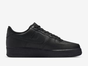 Air Force 1 Low 'Triple Black'